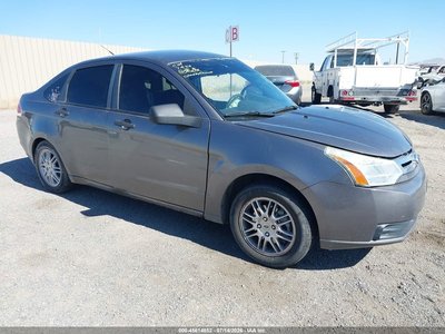 1FAHP3FN0BW****** 2011 Ford Focus