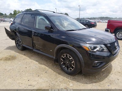 2020 Nissan Pathfinder