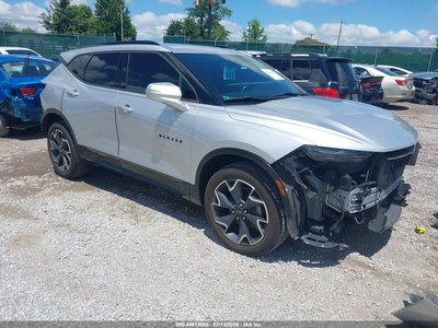3GNKBERS8KS****** 2019 Chevrolet Blazer