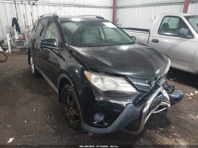 2T3BFREV6FW****** 2015 Toyota RAV4