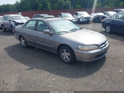 1HGCG6685YA****** 2000 Honda Accord