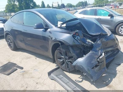 7SAYGDEE4RF****** 2024 Tesla Model Y
