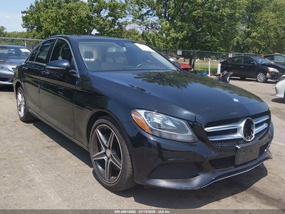 55SWF4JB7GU****** 2016 Mercedes-Benz C 300