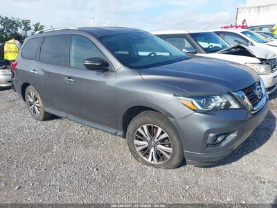 2017 Nissan Pathfinder
