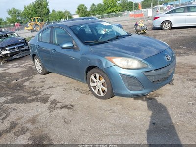 JM1BL1VGXB1****** 2011 Mazda 3