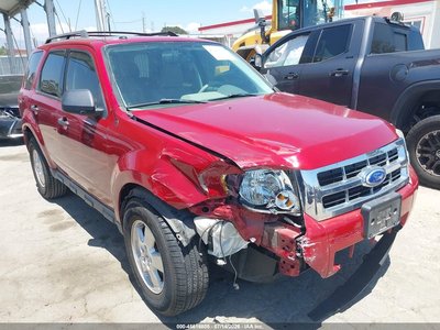 1FMCU0D72BK****** 2011 Ford Escape