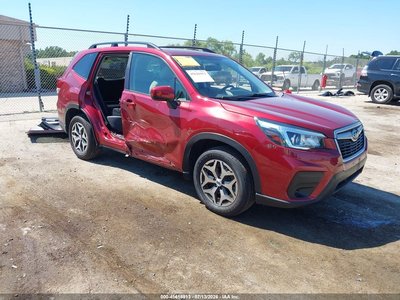 JF2SKAGC3KH****** 2019 Subaru Forester