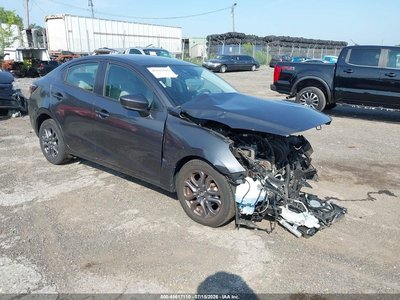 3MYDLBYV4KY****** 2019 Toyota Yaris