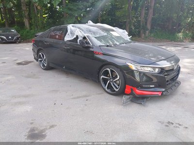 1HGCV1F37JA****** 2018 Honda Accord
