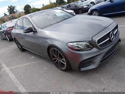 WDDZF6BB0KA****** 2019 Mercedes-Benz E-Class