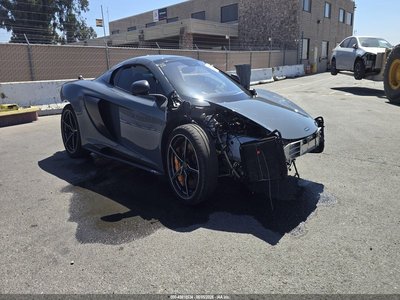SBM11SAA4GW****** 2016 McLaren 675LT