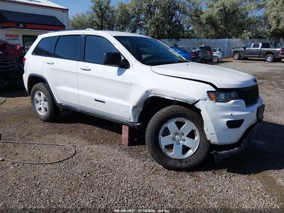 1C4RJFAG2JC****** 2018 Jeep Grand Cherokee