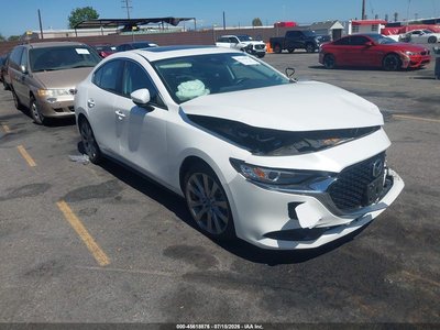 3MZBPACL1NM****** 2022 Mazda 3