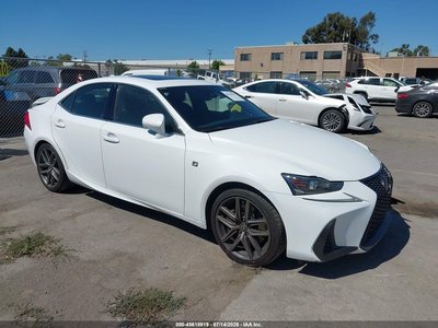 JTHBA1D22H5****** 2017 Lexus IS