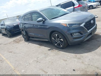 KM8J33AL6KU****** 2019 Hyundai Tucson