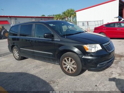 2015 Chrysler Town & Country