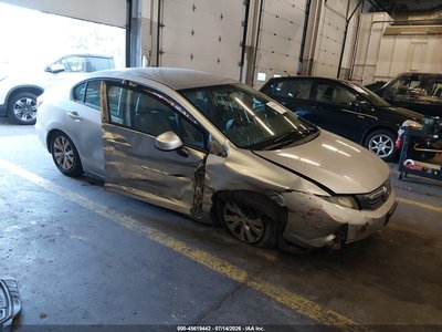 2HGFB2F57CH****** 2012 Honda Civic