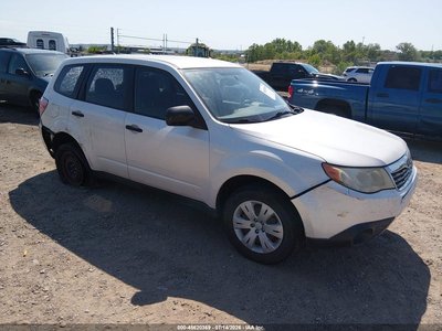 JF2SH6AC8AH****** 2010 Subaru Forester