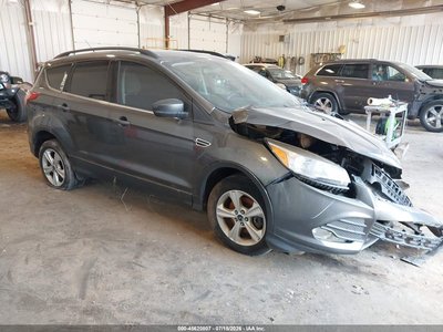 1FMCU9G93GU****** 2016 Ford Escape