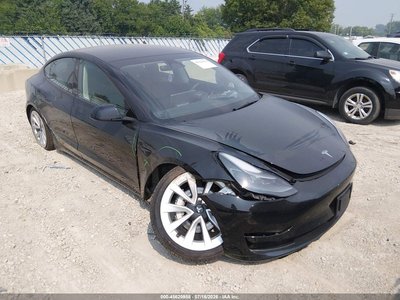 5YJ3E1EA8NF****** 2022 Tesla Model 3