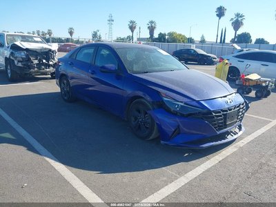 5NPLM4AGXMH****** 2021 Hyundai Elantra