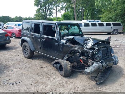 1C4HJWDG5JL****** 2018 Jeep Wrangler