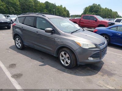1FMCU0GX5EU****** 2014 Ford Escape