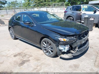 JM1BPAKL8M1****** 2021 Mazda 3