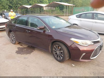 4T1BK1EB3JU****** 2018 Toyota Avalon