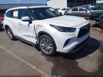2023 Toyota Highlander