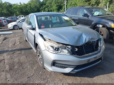 1HGCR2F39GA****** 2016 Honda Accord