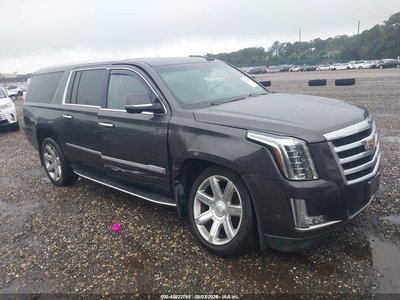 1GYS4HKJ3JR****** 2018 Cadillac Escalade ESV