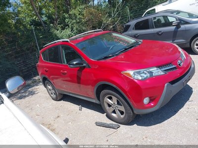 2T3WFREV2FW****** 2015 Toyota RAV4