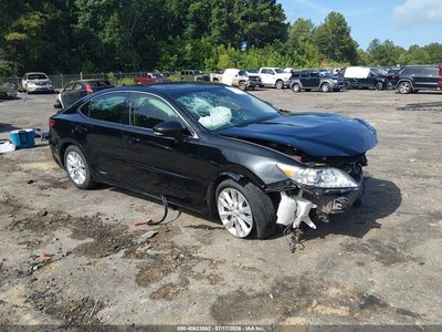JTHBW1GG2F2****** 2015 Lexus ES 300h