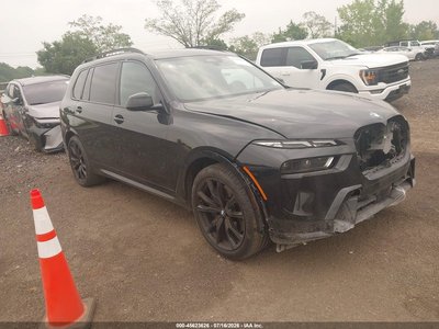 2025 BMW X7