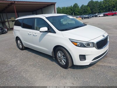2016 Kia Sedona