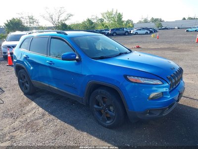 1C4PJMCX0JD****** 2018 Jeep Cherokee
