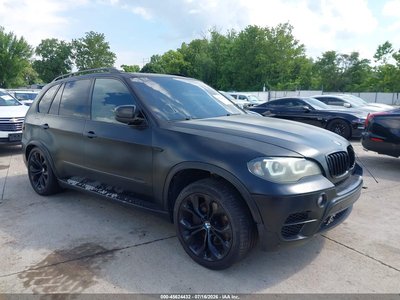 5UXZV8C54BL****** Salvamento y Destrozados 2011 BMW X5 en Saint Louis