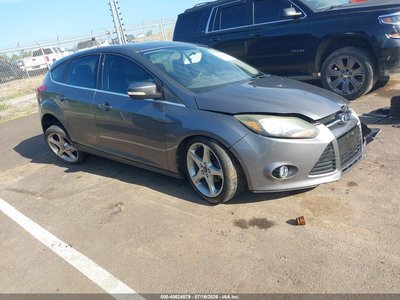 1FADP3N24EL****** 2014 Ford Focus