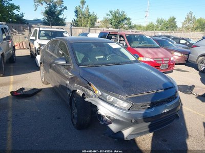 3KPF24AD9NE****** 2022 Kia Forte