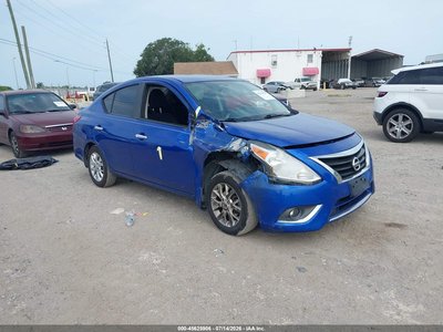 2015 Nissan Versa