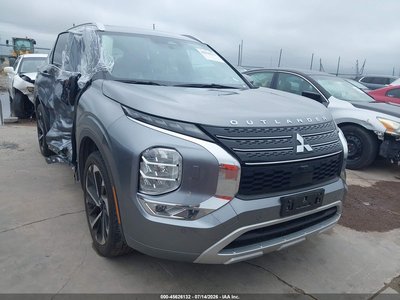 2024 Mitsubishi Outlander