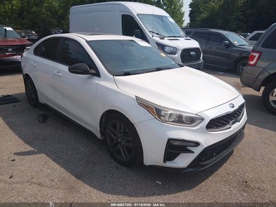 3KPF34AD5ME****** 2021 Kia Forte