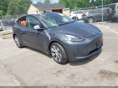 7SAYGDEE9PF****** 2023 Tesla Model Y