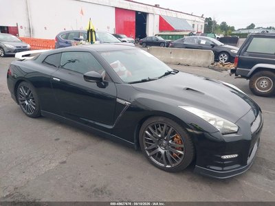 2013 Nissan GT-R