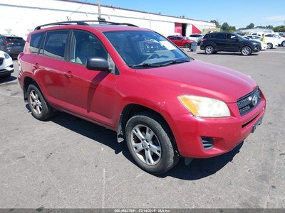 JTMBK4DV0BD****** 2011 Toyota RAV4