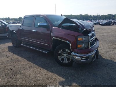 3GCUKSEJ4EG****** 2014 Chevrolet Silverado 1500