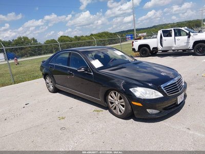 WDDNG86X09A****** 2009 Mercedes-Benz S 550