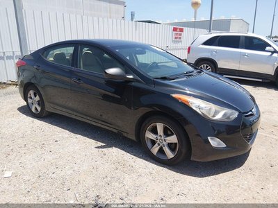 5NPDH4AE2DH****** 2013 Hyundai Elantra