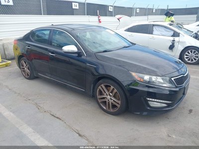 5XXGR4A66DG****** 2013 Kia Optima